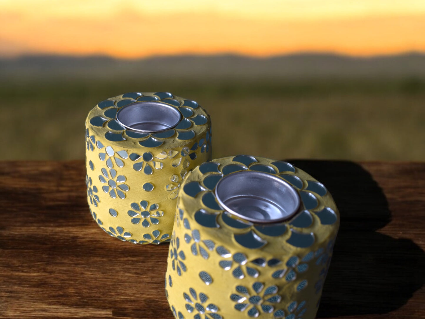 Floral candle holder yellow