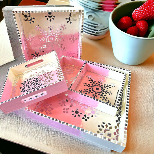 Pink ombre tray