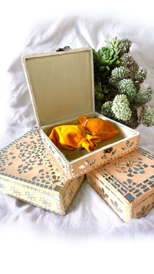 Peach jwellery box